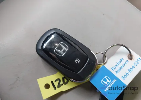 2025 Honda Accord Hybrid Touring from USA, damaged, VIN 1HGCY2F87SA000154